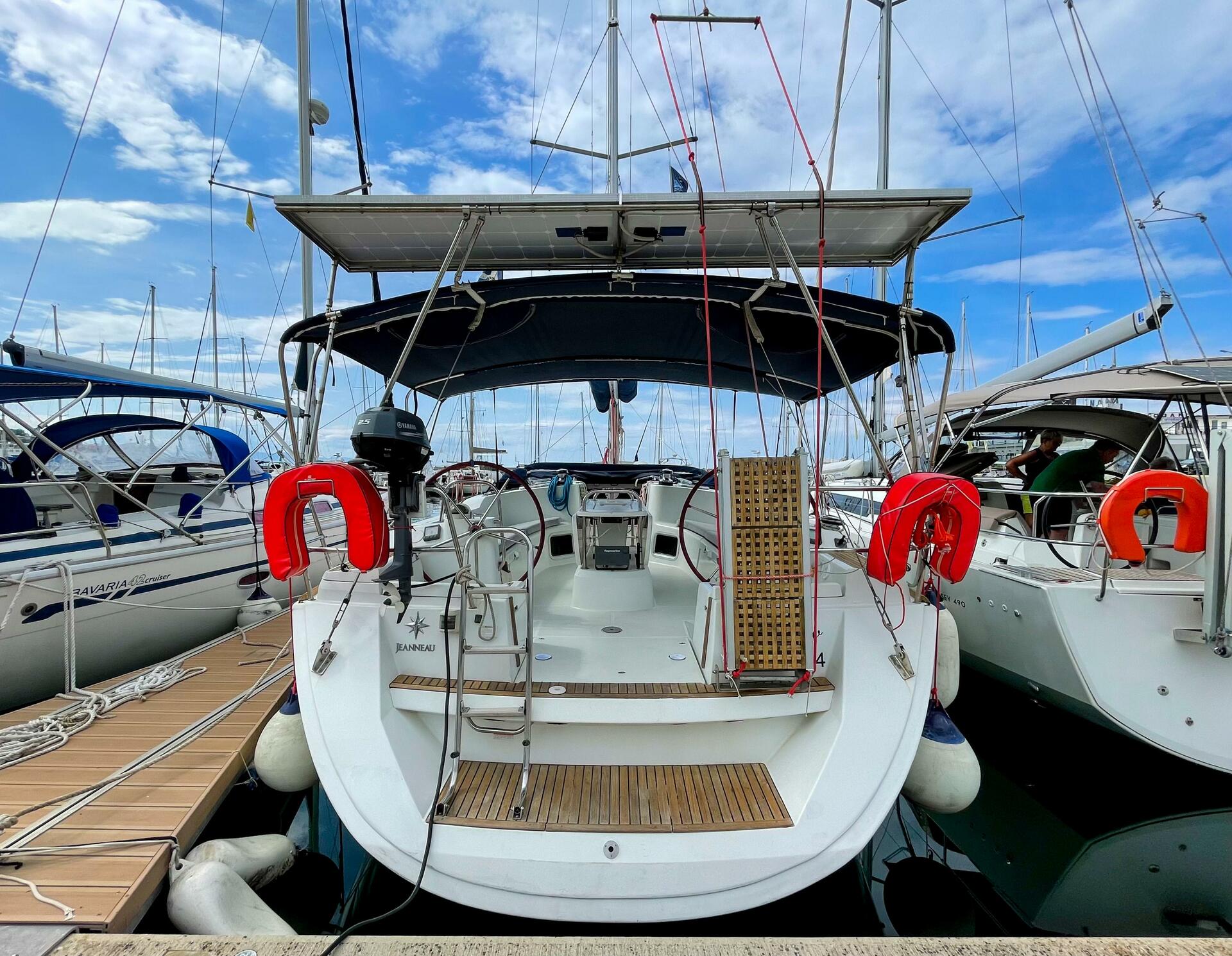 Beethoven ( with Bowthruster ,Solar Panels) | Sun Odyssey 44 i