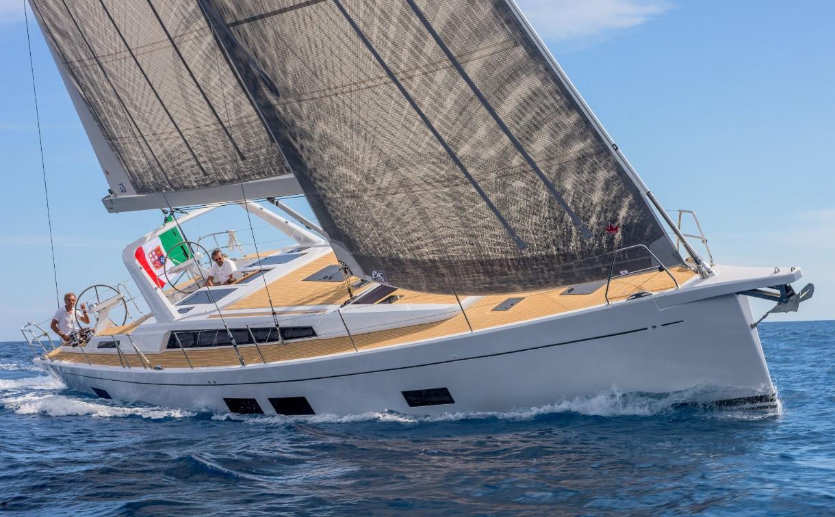 Morea | Grand Soleil 52 LC