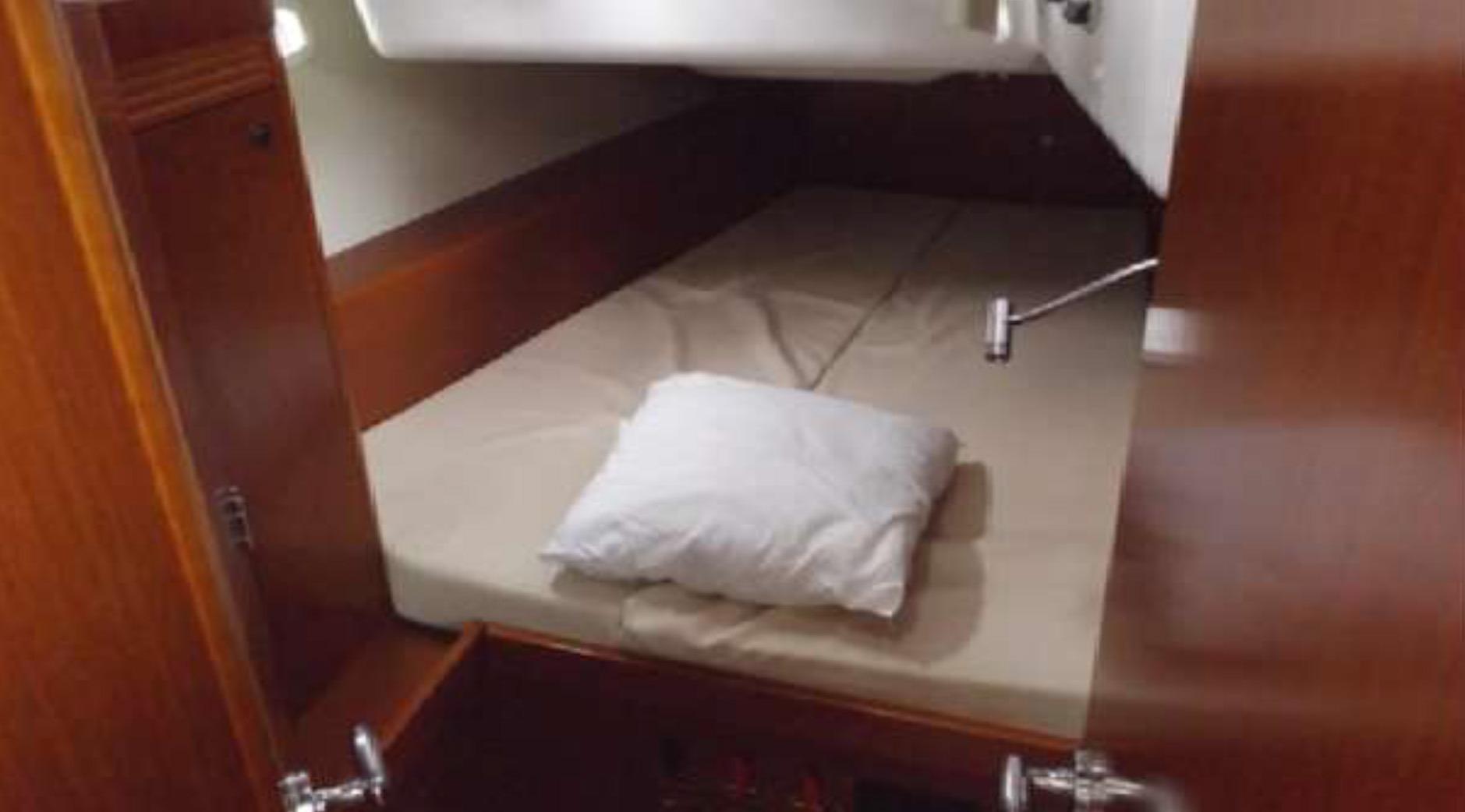 IN COMPLIANCE | Oceanis 50