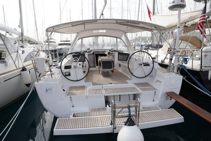 Luna | Oceanis 45