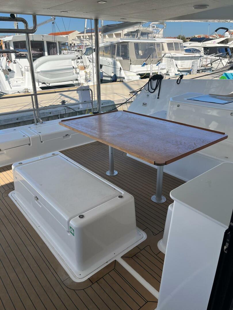 Dreamland | Dufour 48 Catamaran